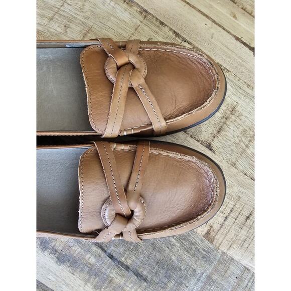 LL Bean Women's Tan Leather Slip On Loafer Wedge Shoes Size 8 - Picture 4 of 11